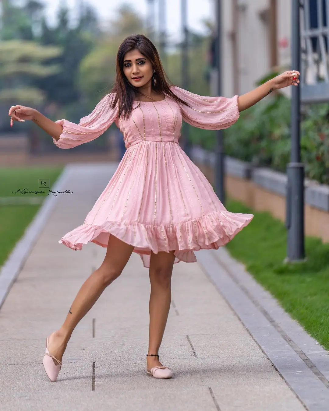 VASANTHI KRISHNAN LONG LEGS SHOW IN PINK MINI SKIRT